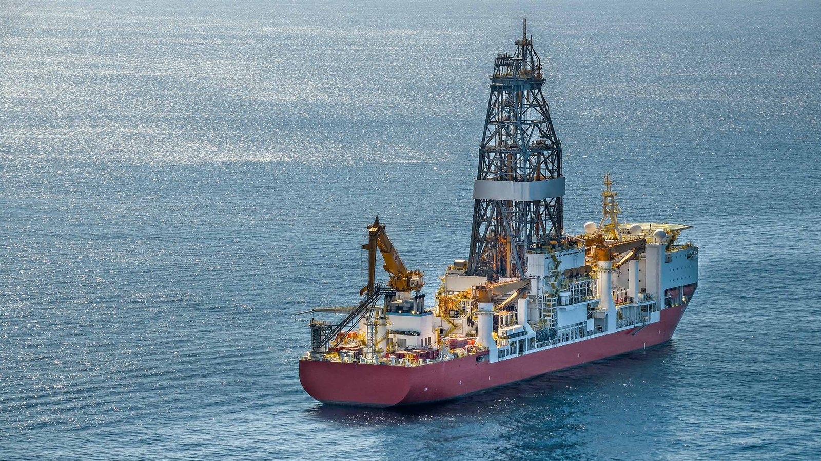bp awards Halliburton drilling services contract for Bumerangue appraisal