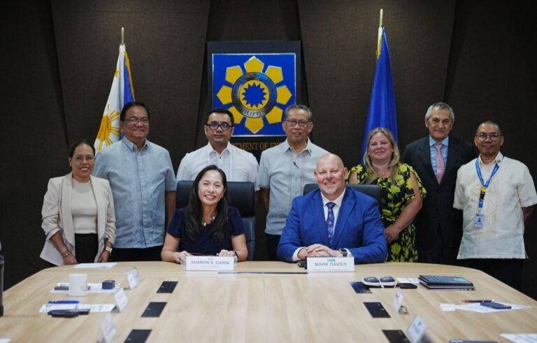 Metatek wins Philippines contract for 40,000-km² energy exploration survey