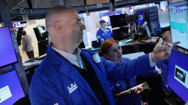 US stocks bounce back as bond yields retreat, Moderna rallies over 150%, Merck jumps 9.6%