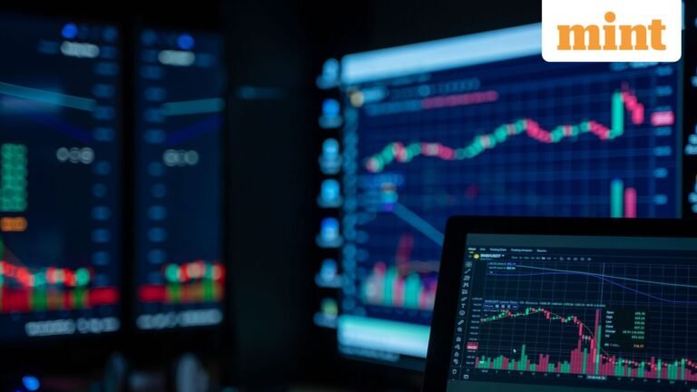 Buy or sell: Sumeet Bagadia recommends these three Independence Day stock picks. Should you buy?