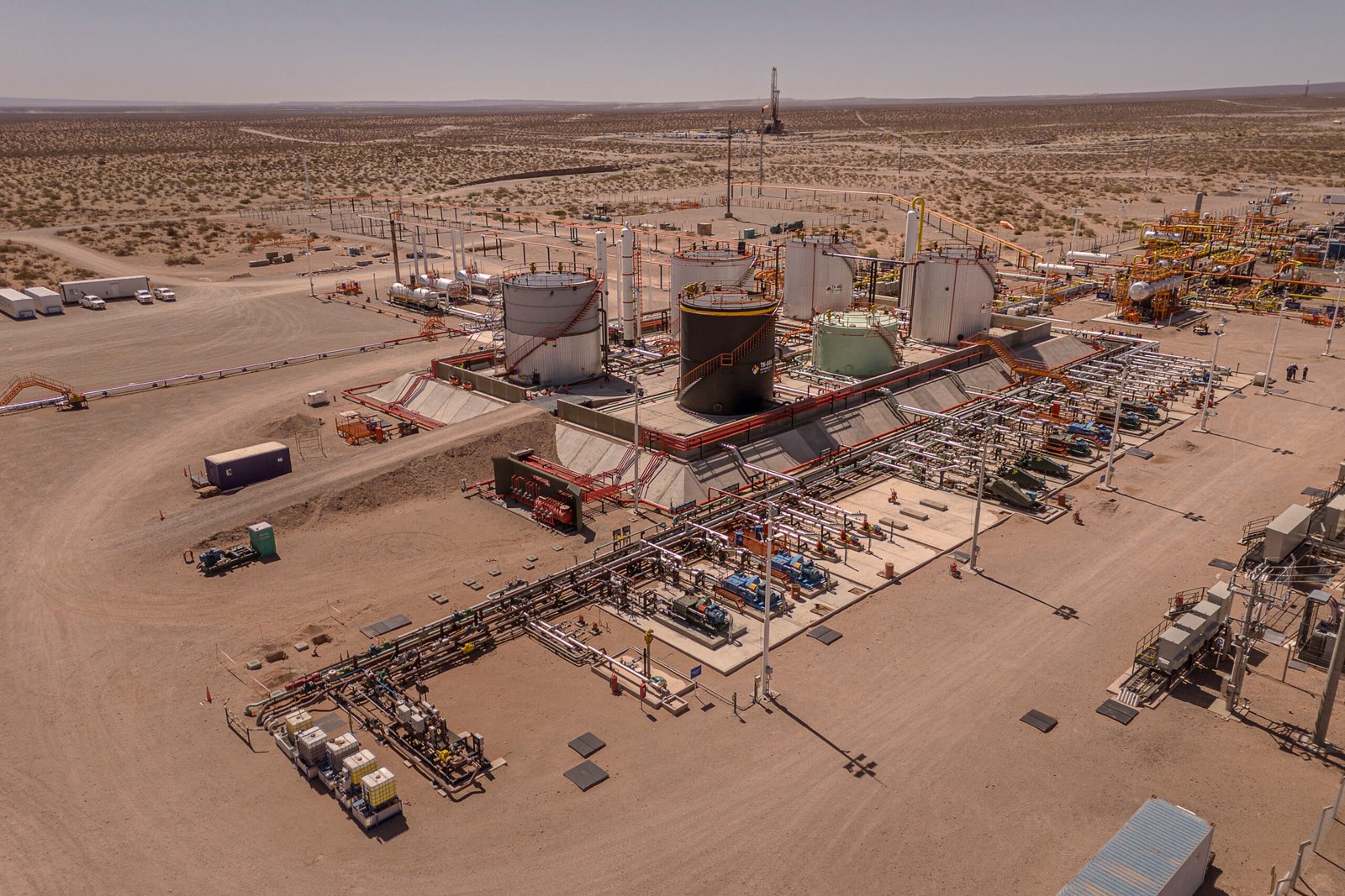 Peter Thiel takes $76-million stake in Vaca Muerta producer Vista Energy