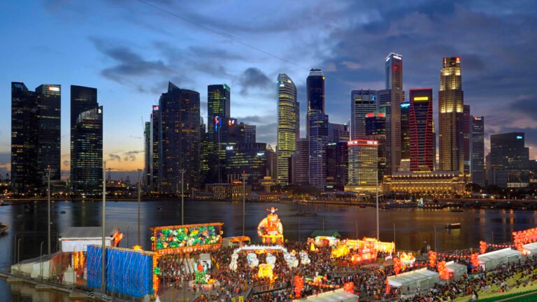 How Asia’s ultra-rich are investing and where wealthy Chinese are migrating, according to Maybank Singapore CEO