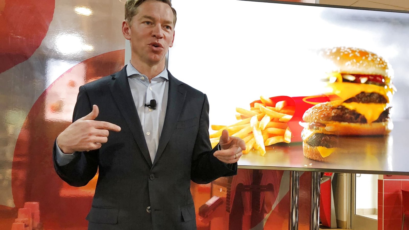 McDonald's is hosting an investor day as its U.S. business struggles. Here are 4 things to expect