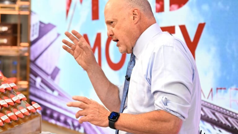 Jim Cramer says investors aren't ditching tech — they just want cheaper stocks