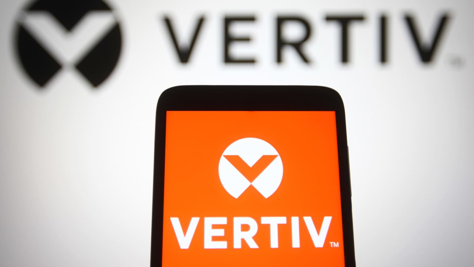 Stocks making the biggest moves premarket: Vertiv, Sirius, Dell, MongoDB & more