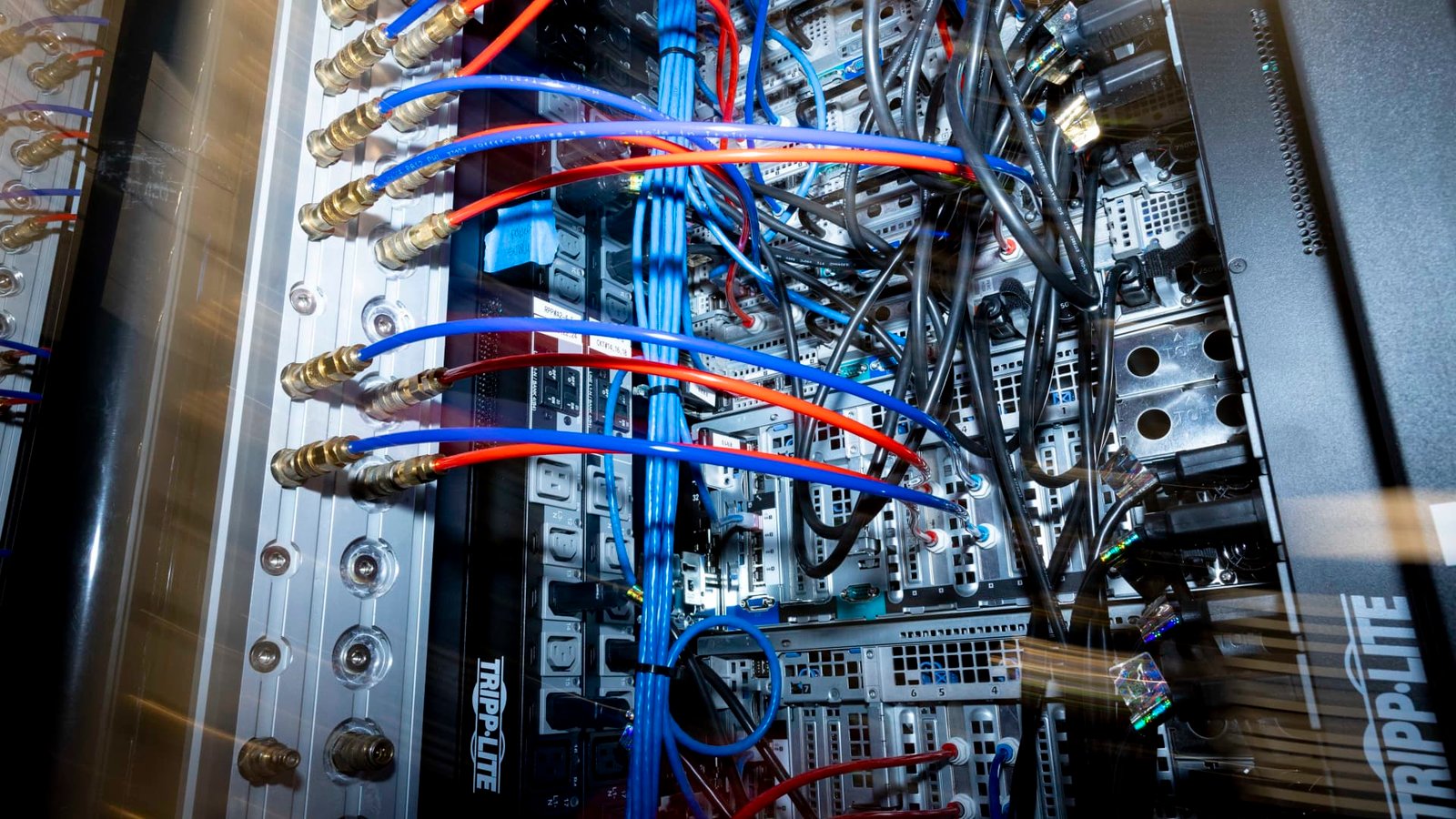 These dividend stocks could catch a tailwind from data center pushback