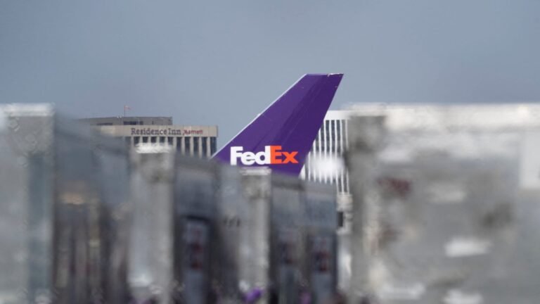 Jim Cramer wants to buy more FedEx Freight once this 1 thing happens