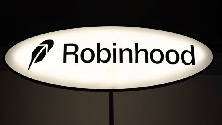 Stocks making the biggest moves premarket: Robinhood, Boeing, Moderna & more