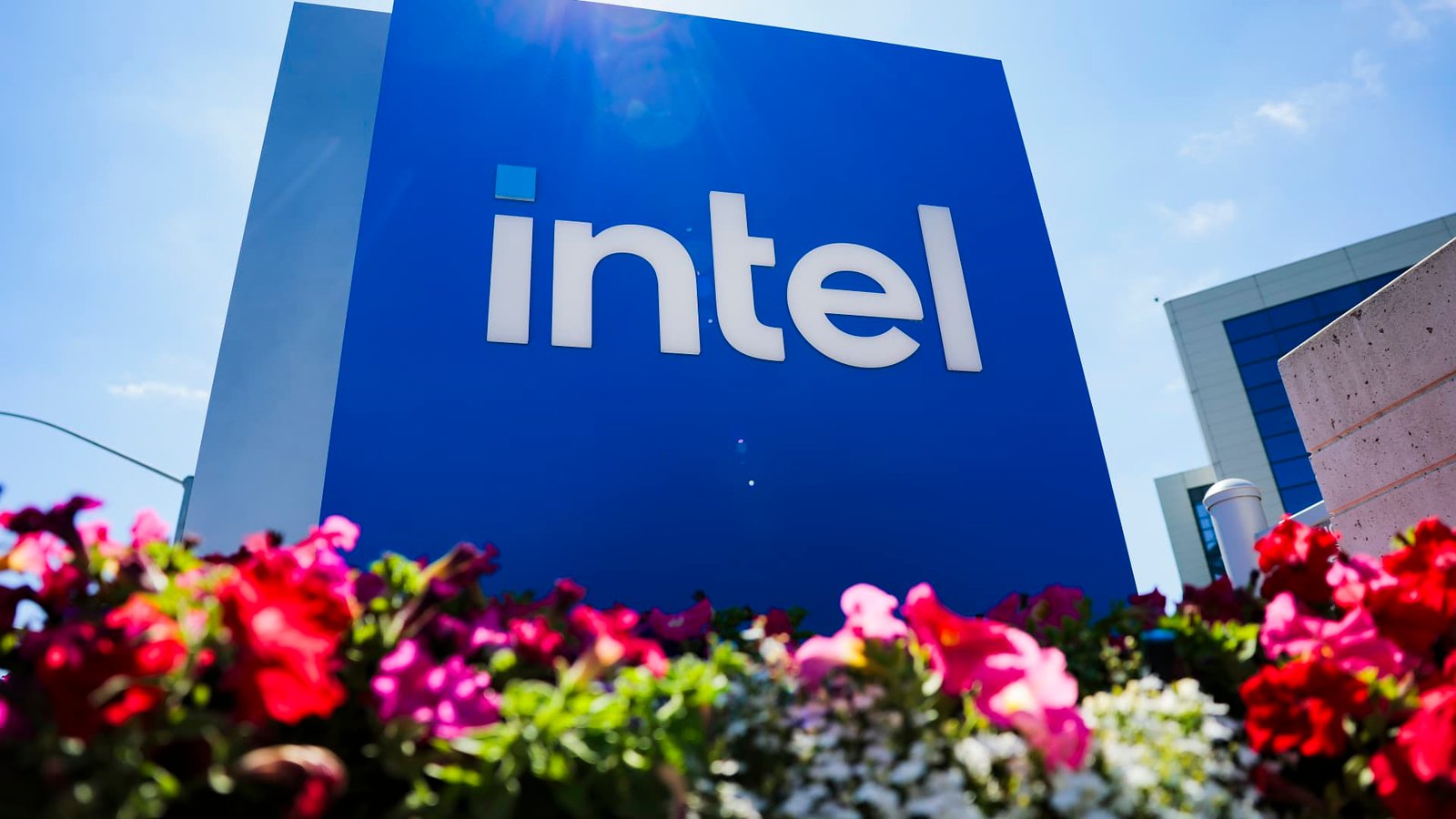 Intel is leading chip gains. A top analyst sees the stock hitting $200 in two years