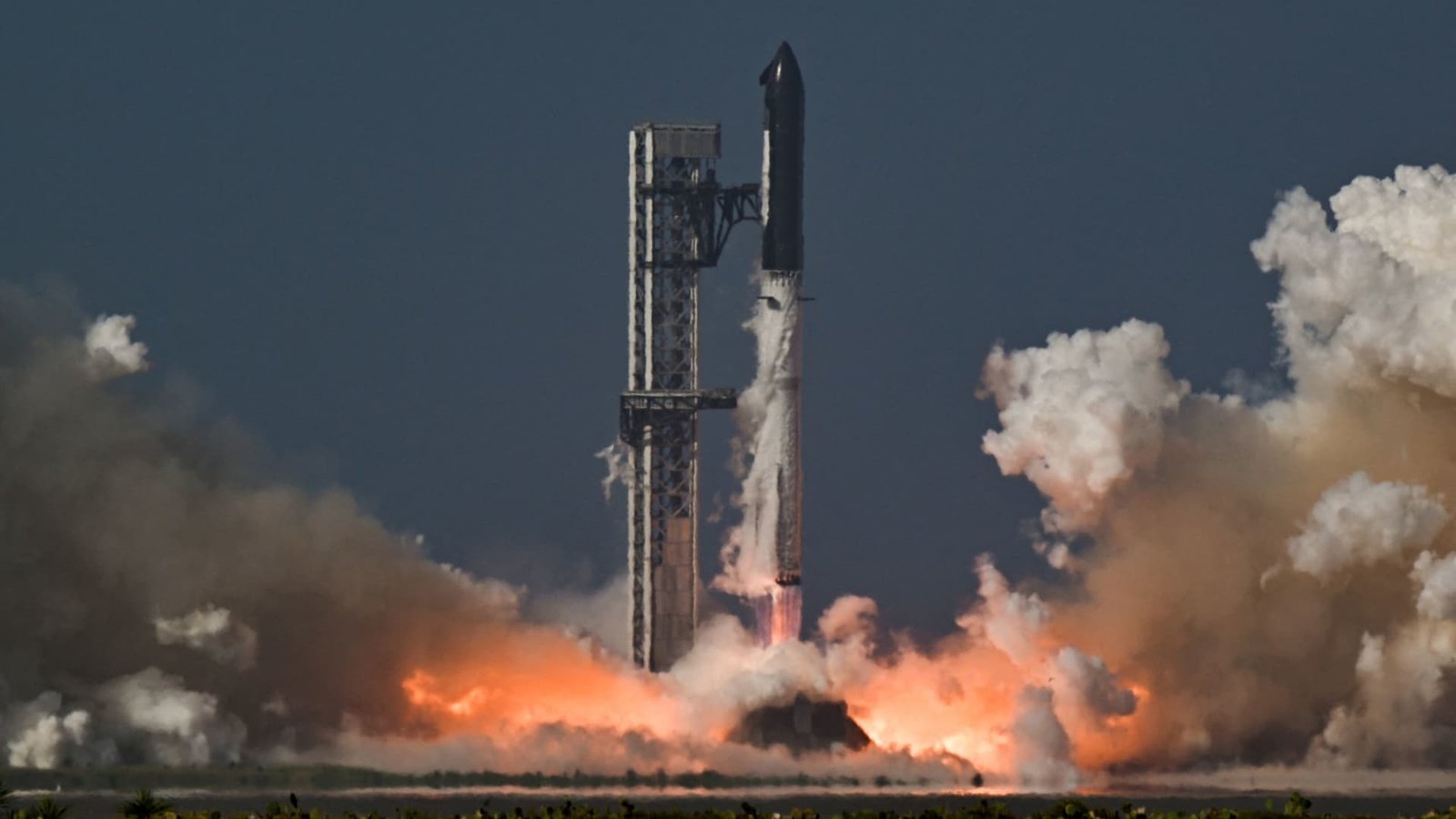 SpaceX is a buy as the rocket company can solve one major bottleneck, says Pivotal Research