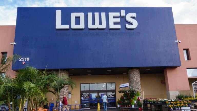 Lowe's is launching a drone delivery service in partnership with DoorDash, Alphabet