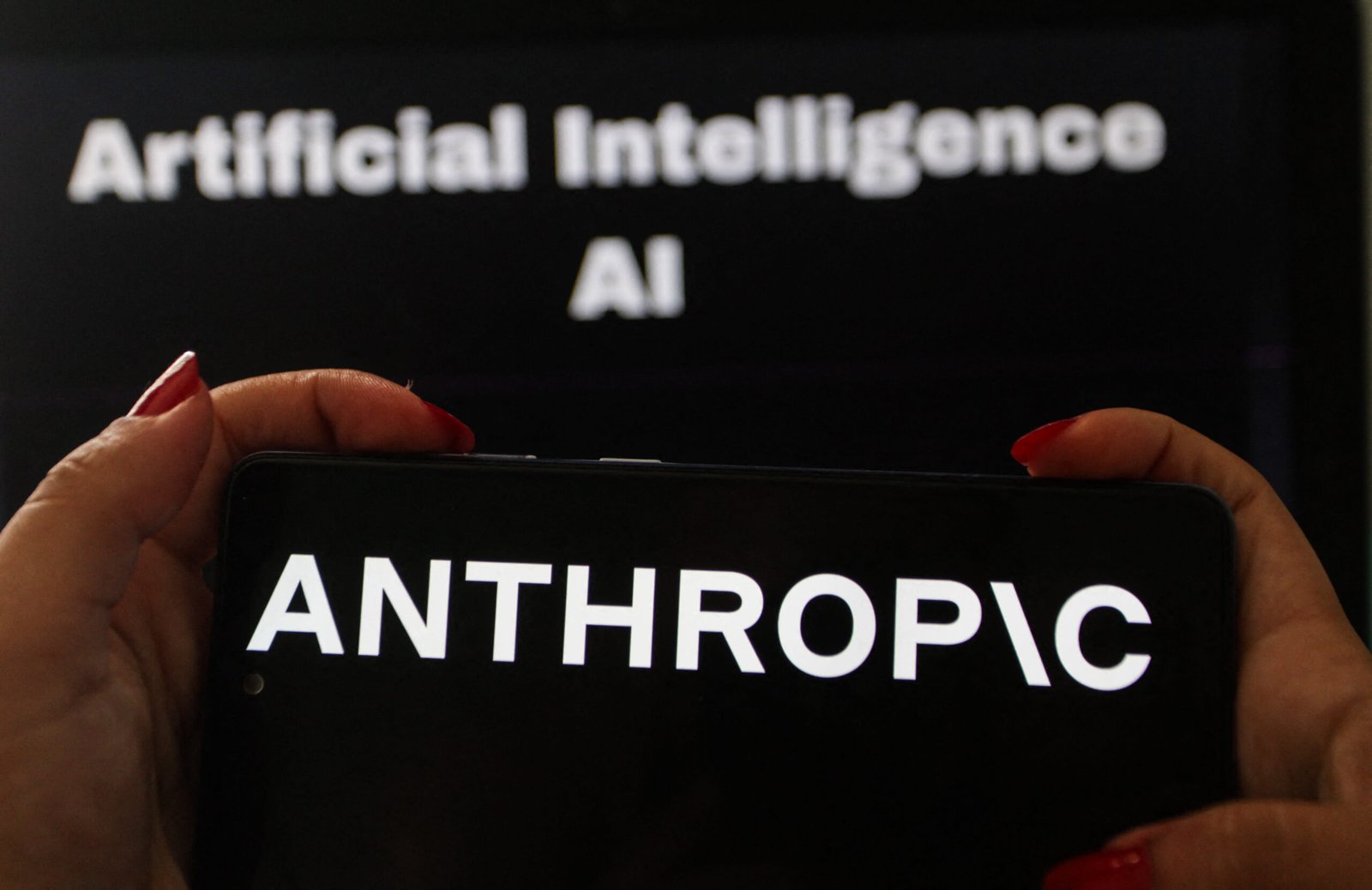 Reddit co-founder says tech industry has been 'tone deaf' in explaining AI: 'Misinformation flying around'