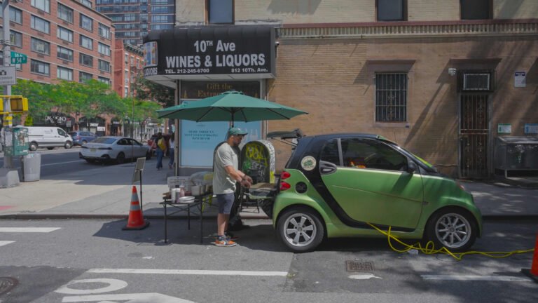 I run a pizzeria out of my Smart car in NYC