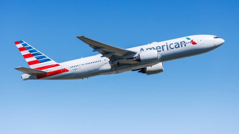 Citi launched a refreshed AAdvantage Executive Mastercard with $600+ in new benefits. Here’s how it compares to other options