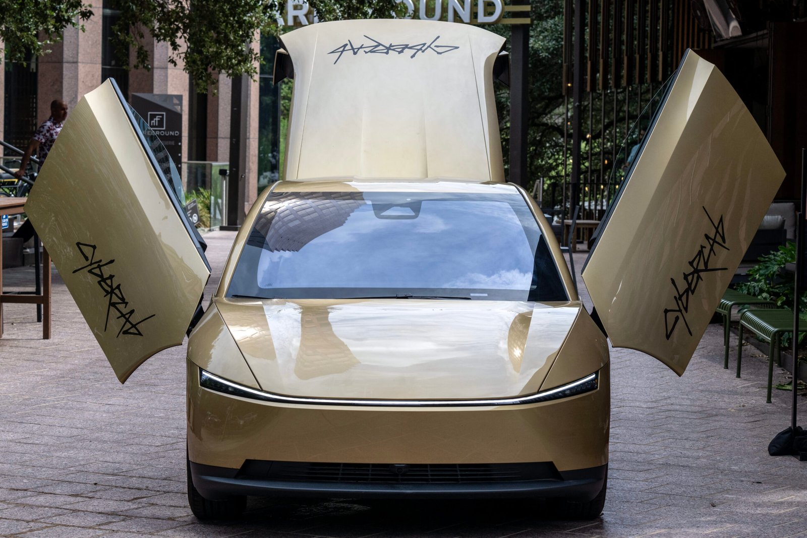 This automaker's push toward self-driving cars could provide an opportunity for options traders