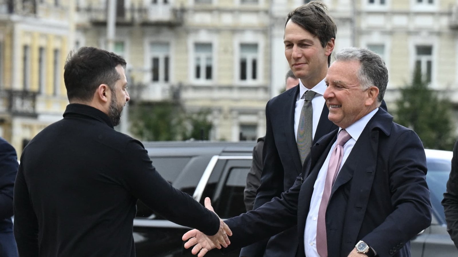 U.S. envoys make first Kyiv visit amid Ukraine war peace push