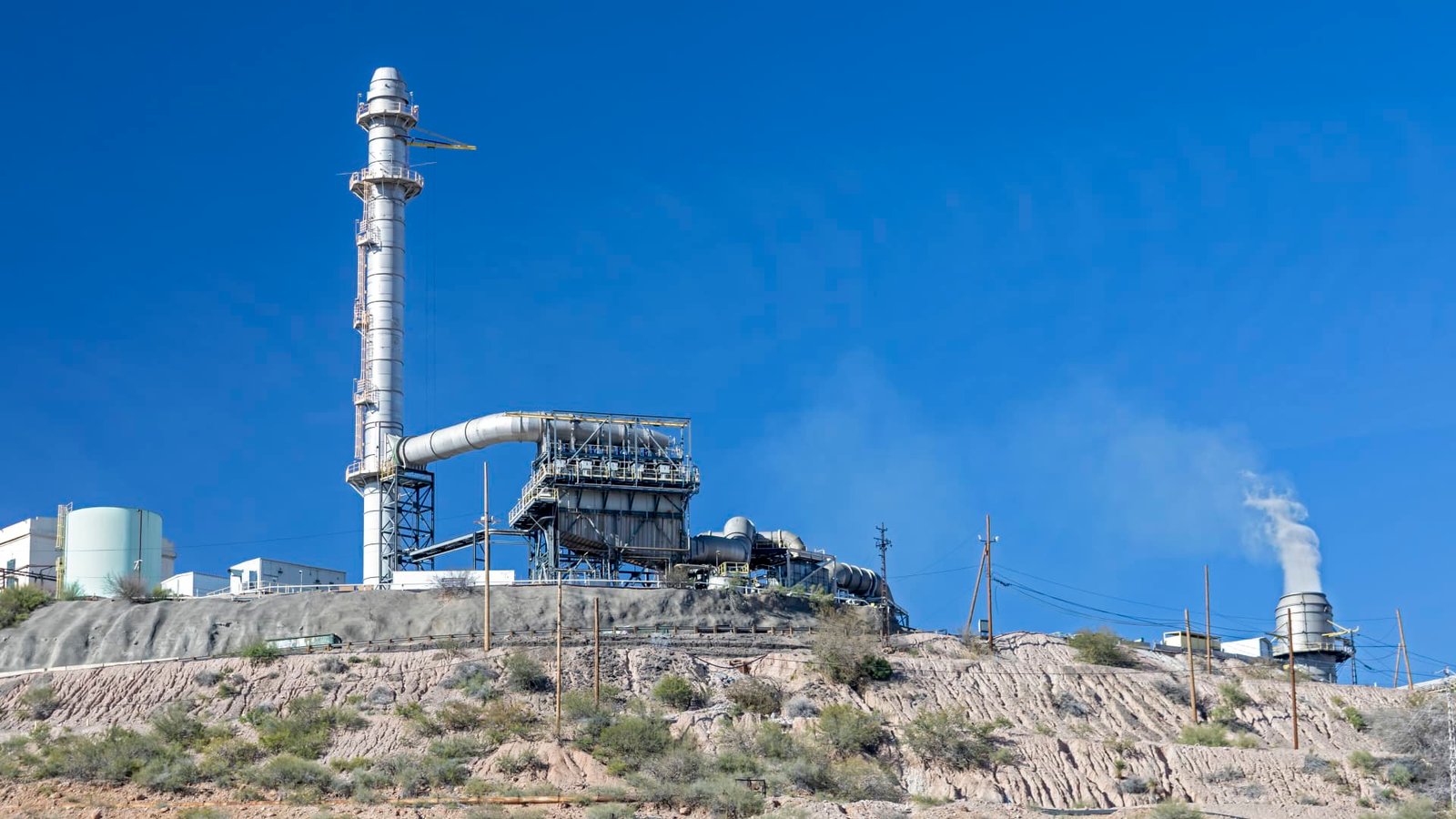AI is fueling copper demand. Kevin Simpson thinks this volatile miner is worth the risk