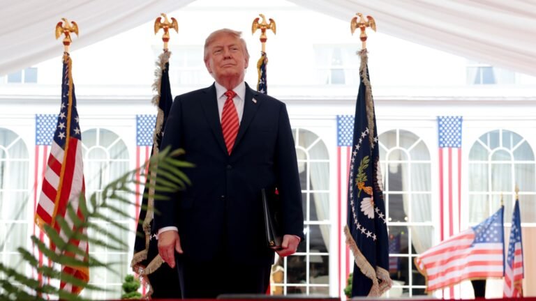 Trump says U.S. may keep Iranian oil 'like Venezuela' as Gulf-Iran Hormuz talks stall
