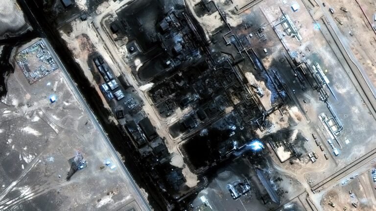Satellite images show extent of damage to Saudi Arabia’s oil pipeline that bypasses Strait of Hormuz
