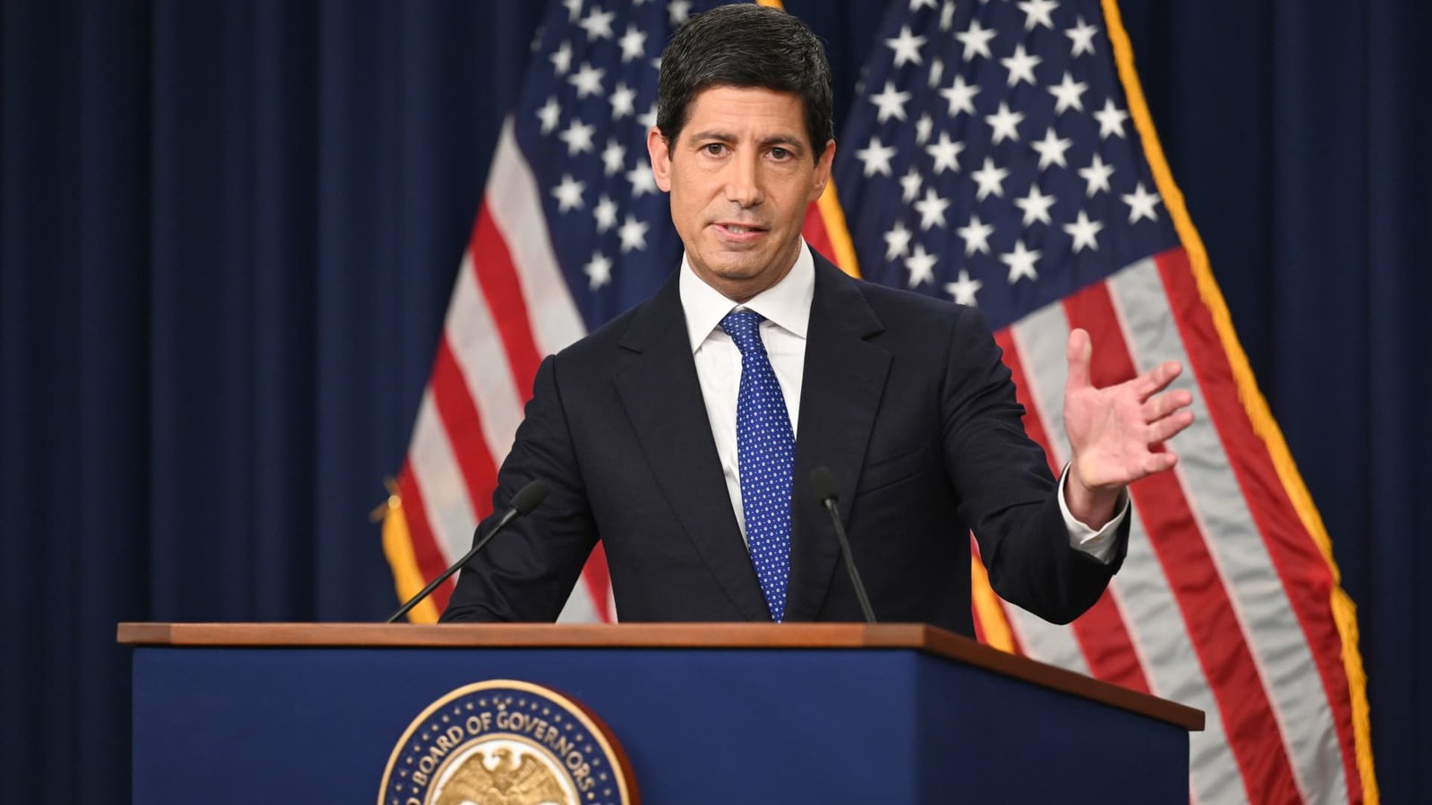 Warsh's regime change at the Fed pushes ahead – and meets resistance