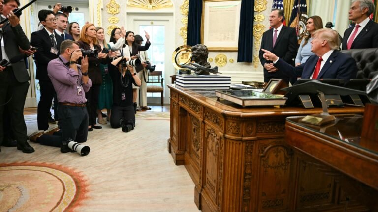 White House TV press pool won't cover Trump after CNN ban