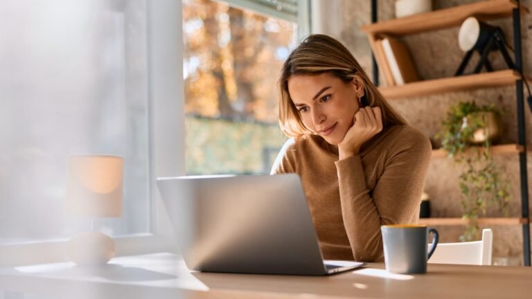 September surge or October offload? Jobs experts weigh in on this fall’s hiring trends