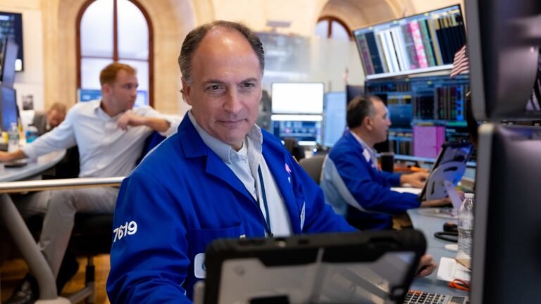 Stock futures inch lower as Dow heads for fourth straight losing week: Live updates