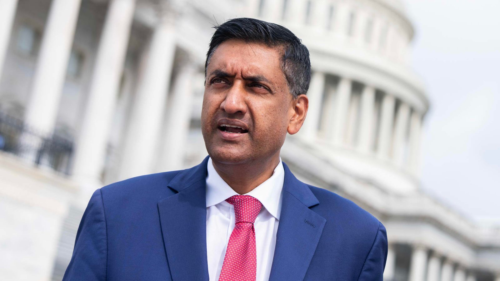 Khanna to introduce AI safety bill with ban on 'recursive' technology until safeguards exist