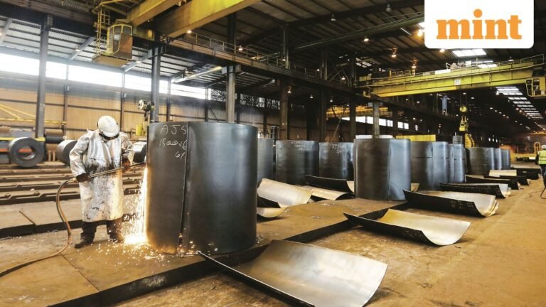 Steel prices hit four-year high despite seasonal weakness; outlook brightens