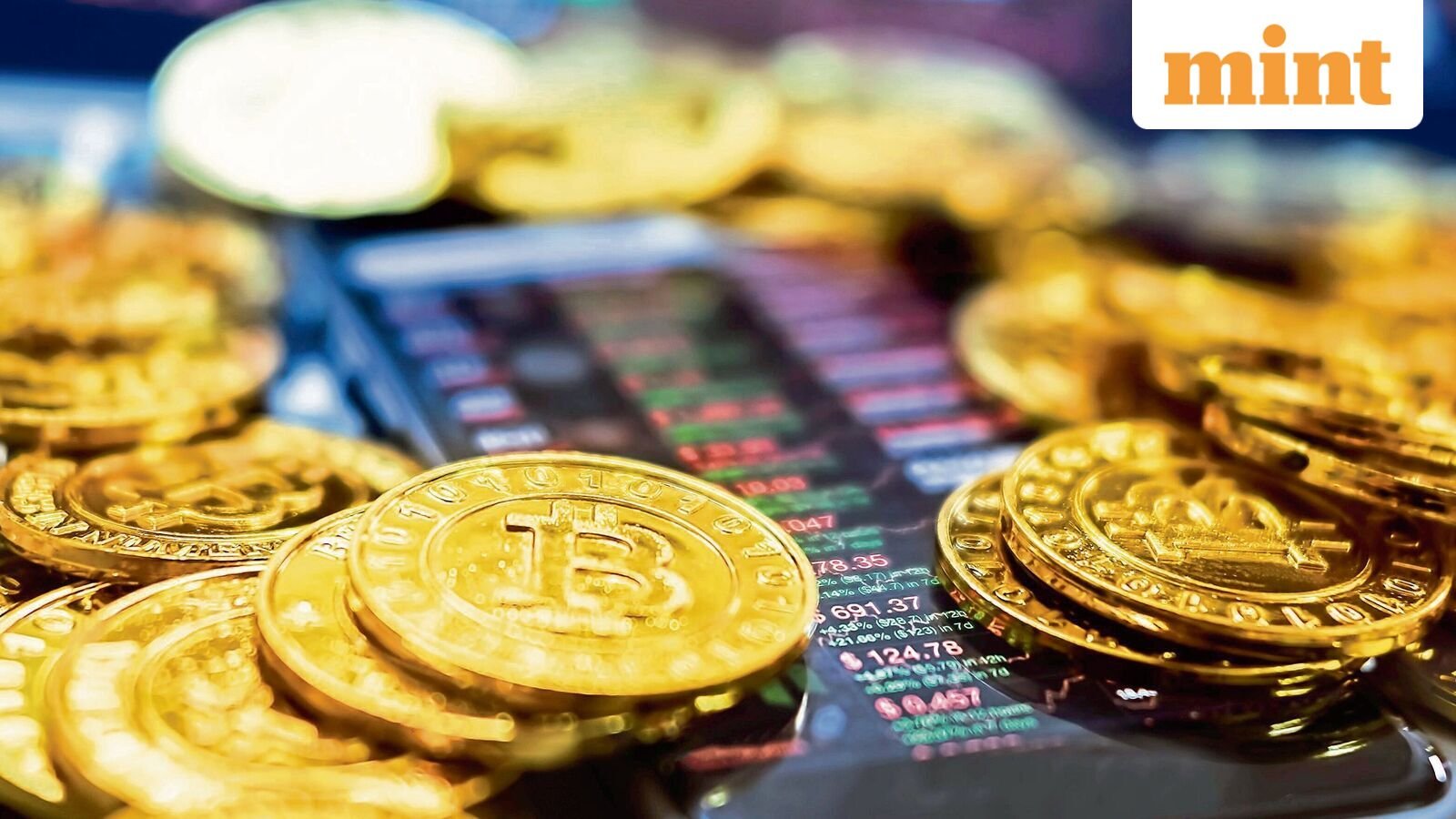 Bitcoin under renewed pressure as looming Fed hike adds to woes
