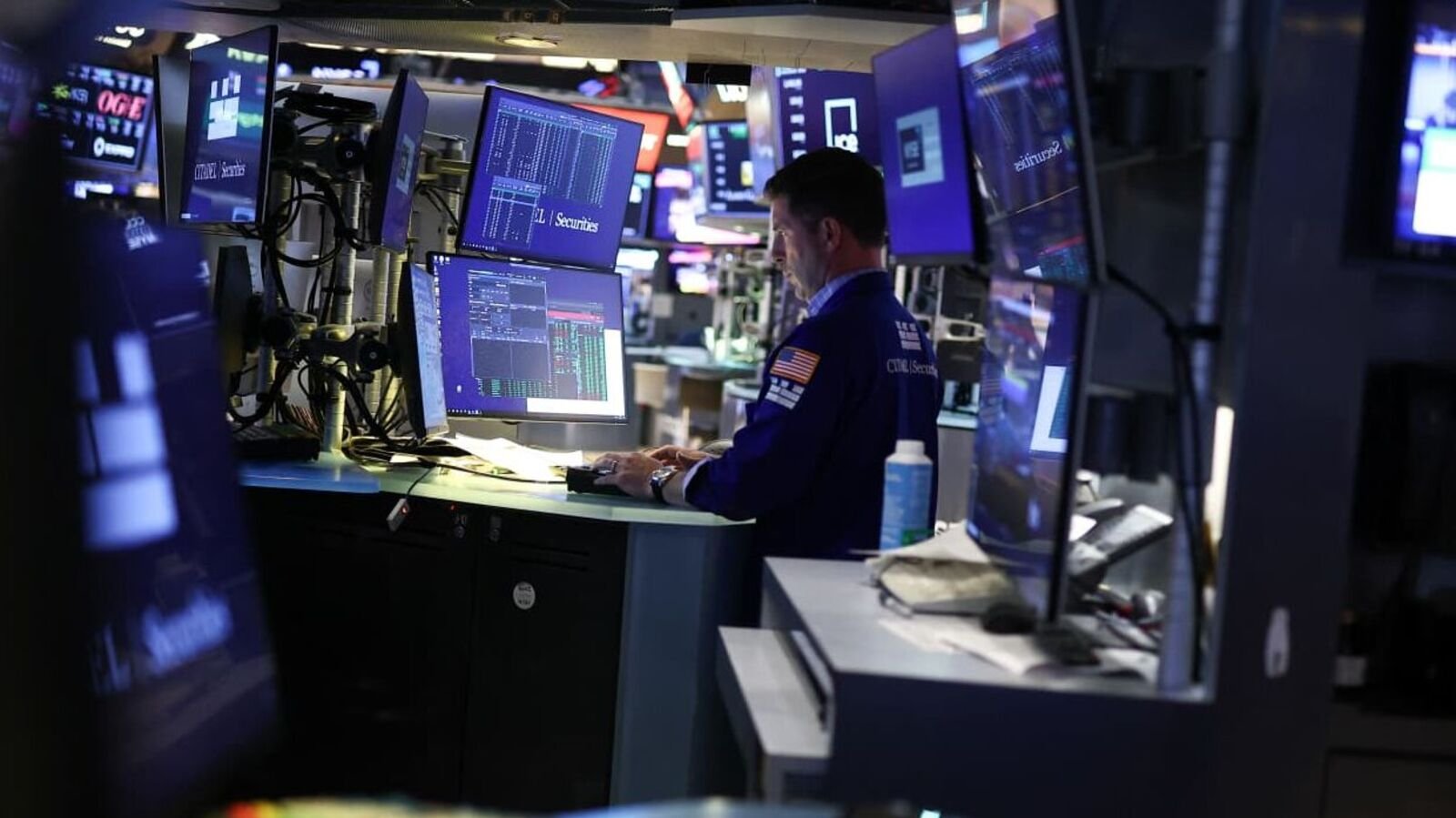10-year Treasury yield hits highest level since late 2023 as oil price lifts US Fed rate-hike bets