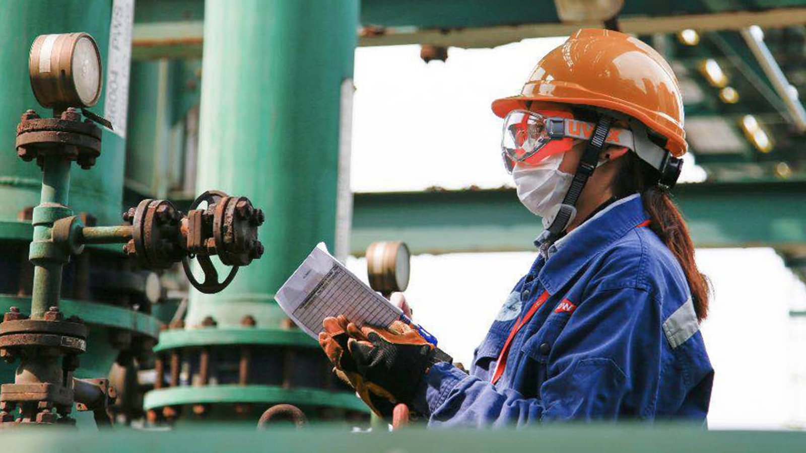 Investors are rotating into overlooked parts of the market. This chemical stock is one