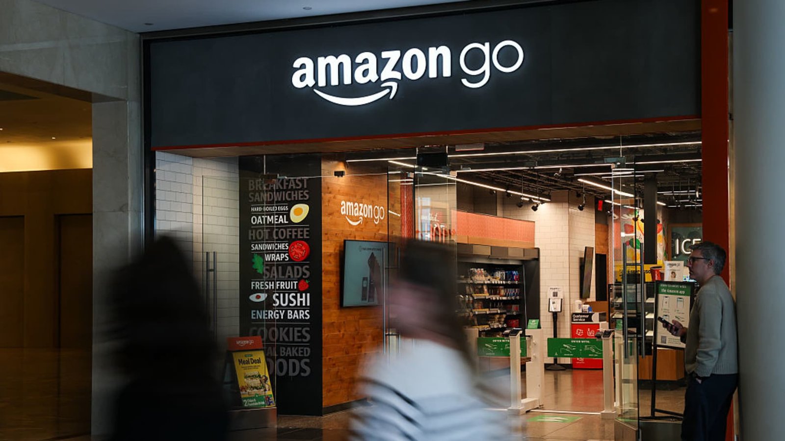 Amazon makes fresh job cuts, mainly in retail division