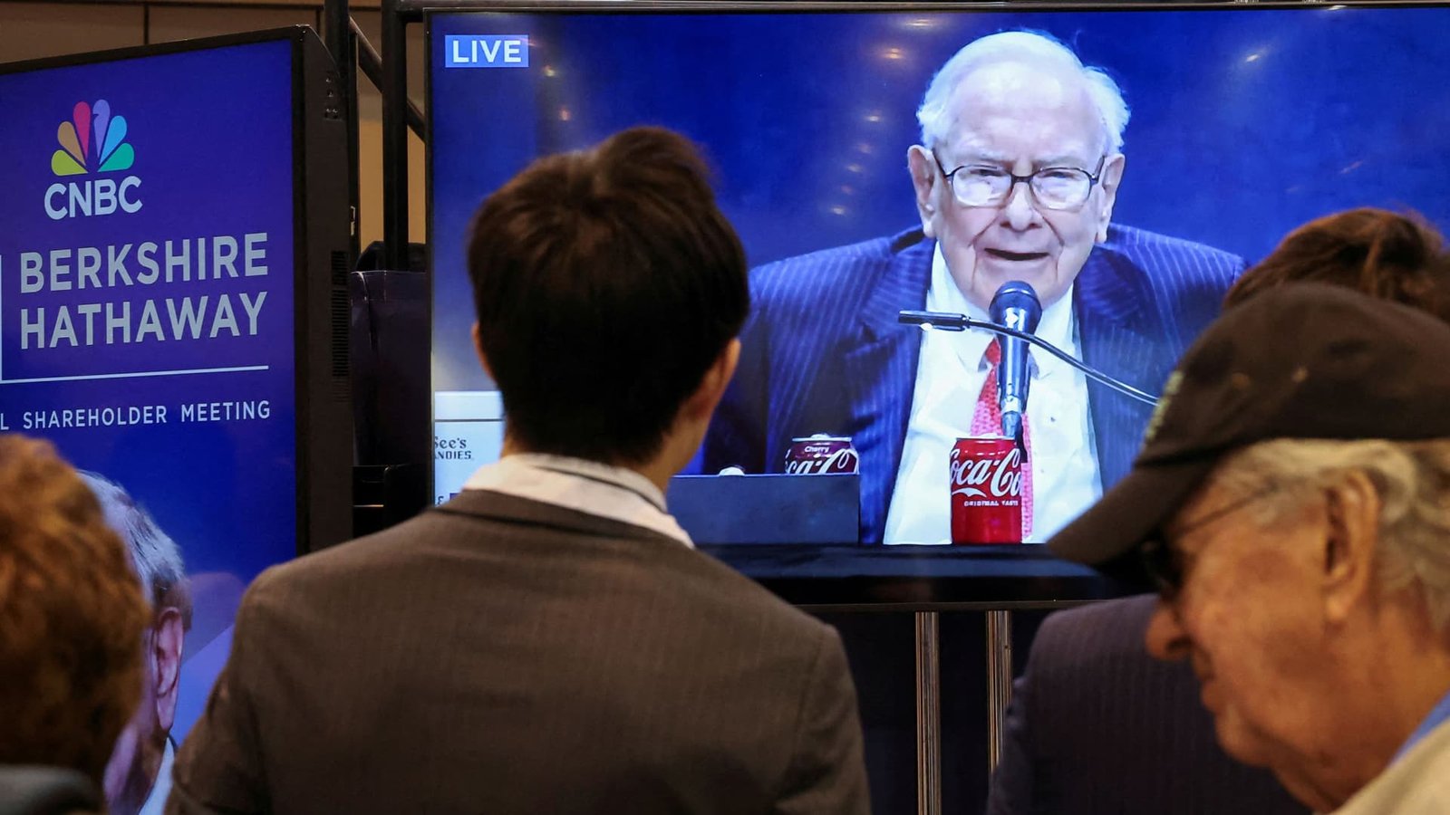 Berkshire shares shake the Buffett blues with new all-time highs