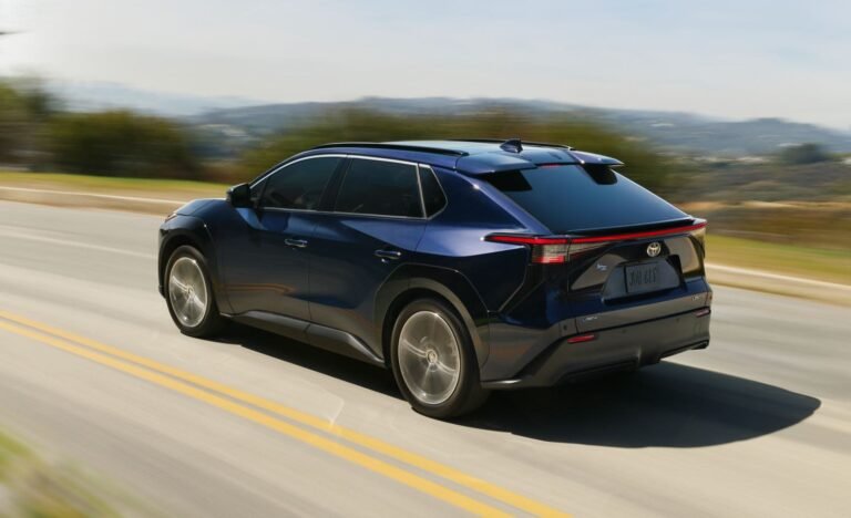 Why three automakers dominate the surging hybrid segment