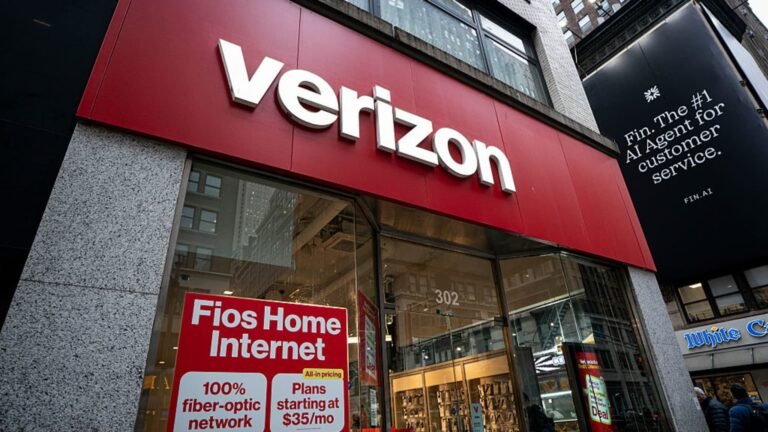 Verizon lifts annual forecasts, signs more than $2 billion AI infrastructure deal with AWS