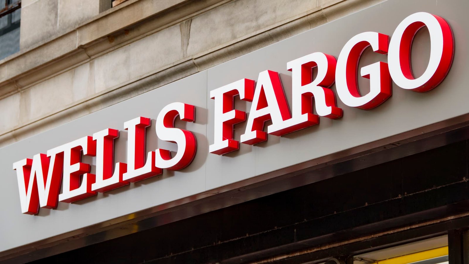 Wells Fargo has lagged rival banks. Morgan Stanley says it’s time to buy