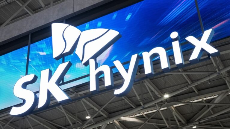 SK Hynix, SoftBank shares plunge as tech stocks in Asia track Wall Street chip sell-off