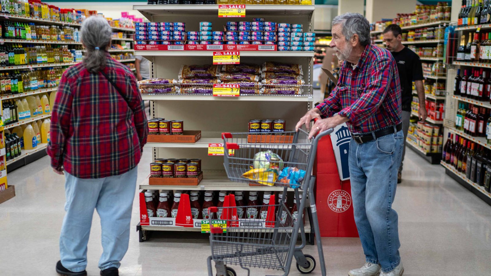 Consumer prices rose 0.6% in September, putting annual inflation rate at 3.7%