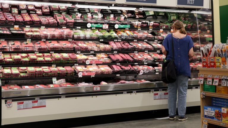 Third-quarter U.S. GDP increases a better-than-expected 3.4% as September inflation accelerates