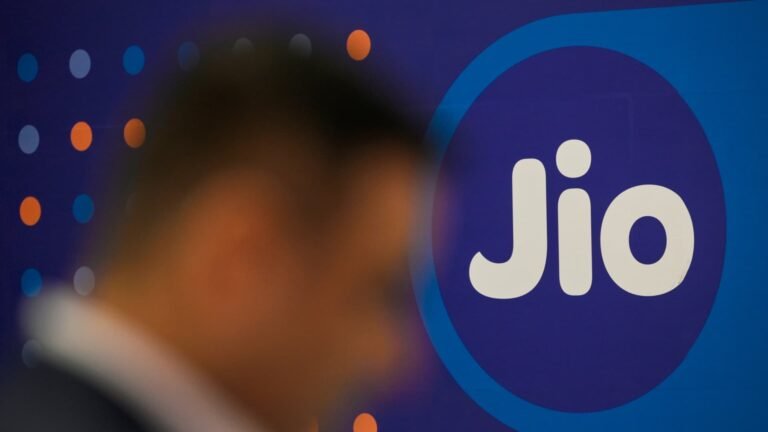 BlackRock, GIC among investors chasing Indian telecom major Jio's IPO as anchor bids top $26 billion