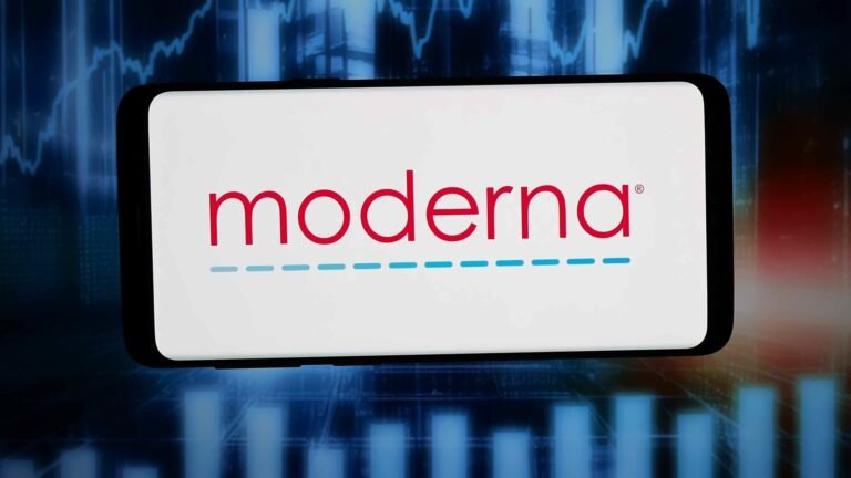 Moderna shares plunge after leak of partial cancer vaccine data