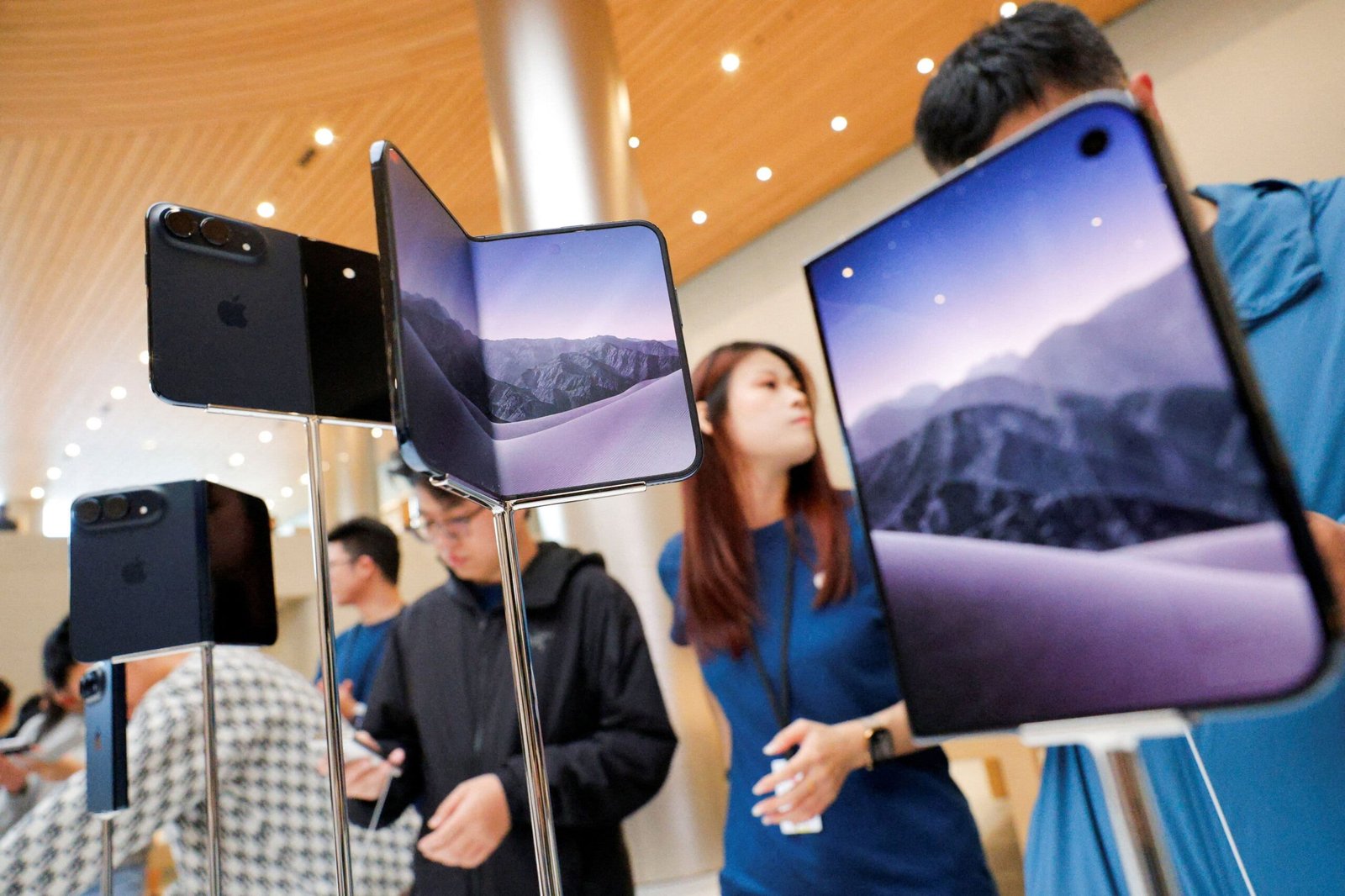 Apple’s iPhone Duo gets good response in China despite eye-popping price tag