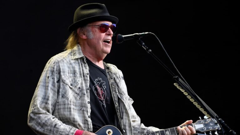 Neil Young sues Trump committee for $10M for playing 'Rockin' in the Free World' at rally