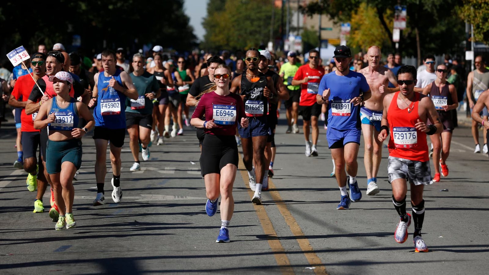 Gen Z is ditching bars for run clubs — and finding more than friends along the way