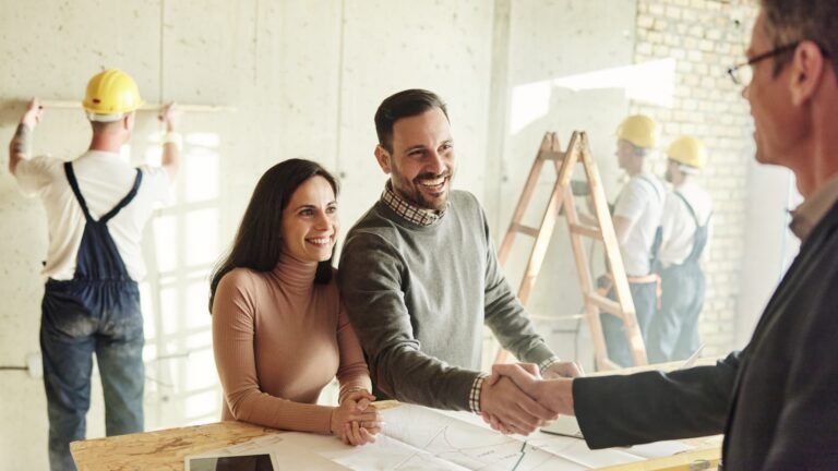 Buying a new home could get you a better mortgage rate. These 3 lenders can help