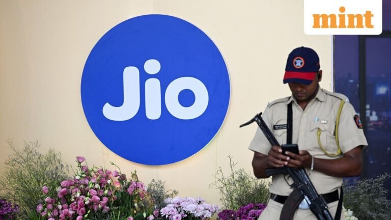 Jio IPO has lenders, brokerages pushing retail participation with loans, marketing reach out