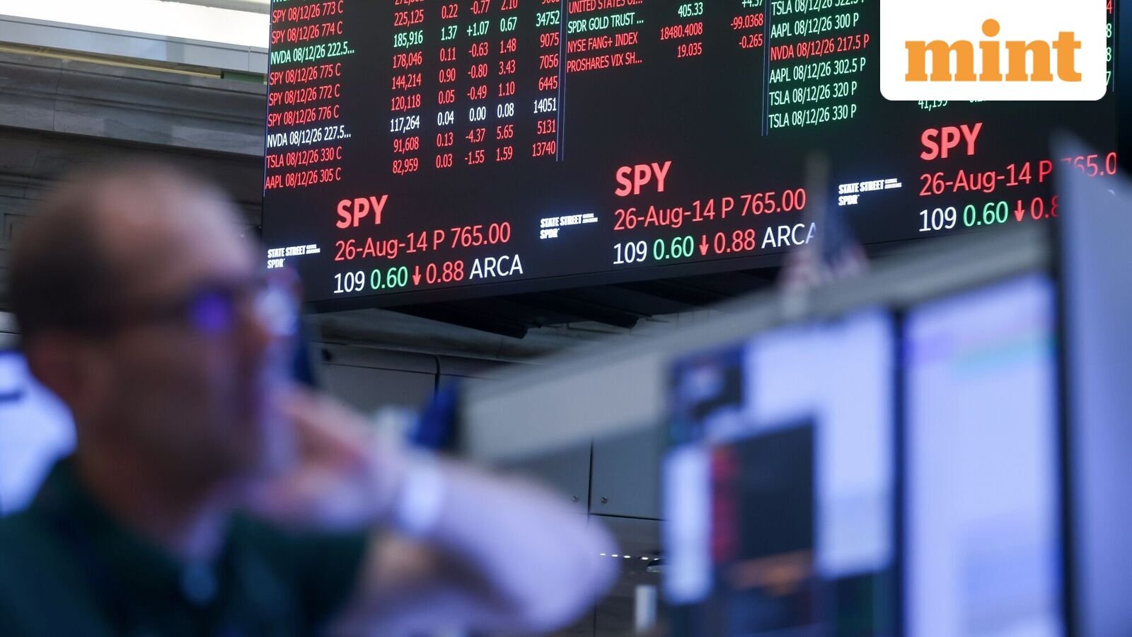 Chinese savers want to invest in US stocks. Now there’s an easier way.