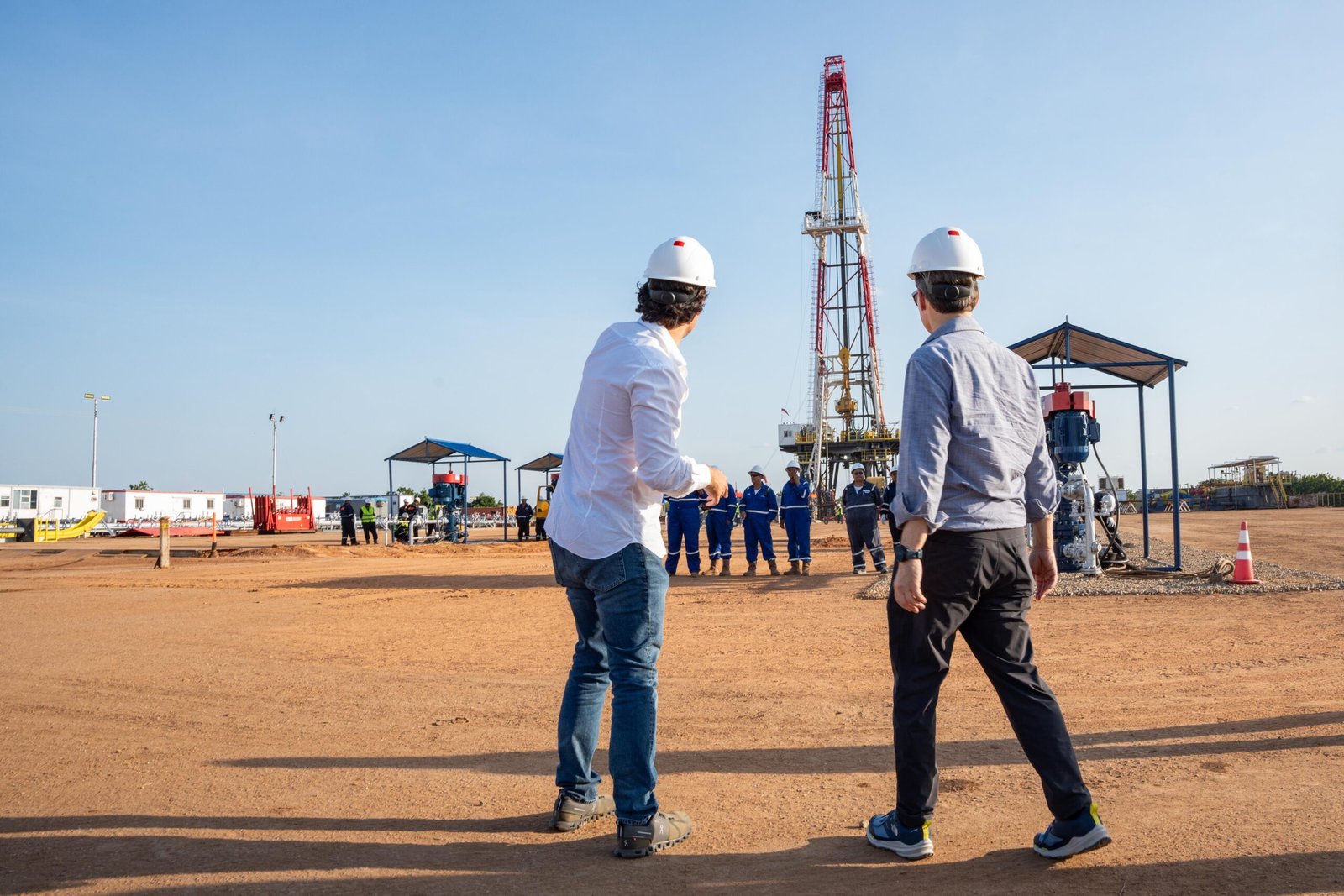 U.S. officials visit NABEP’s Venezuela fields as sixth rig arrives