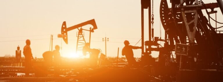 Texas upstream jobs dip as state oil and gas tax revenue nears $800 million